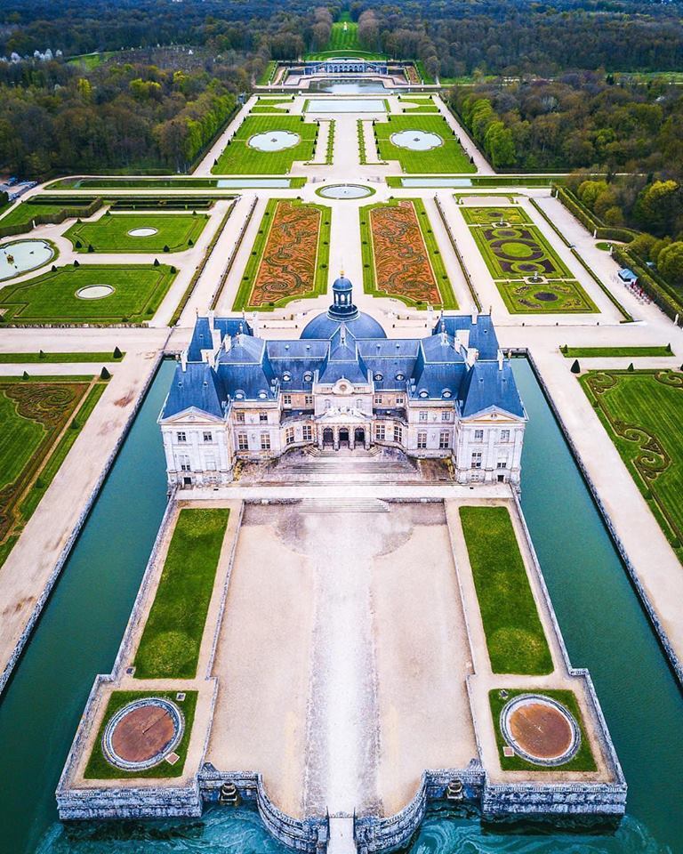 Paris To Versailles Private tours