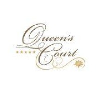 Queen's Court Hotel & Residence