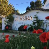 VILASIRA Rooms & Wines